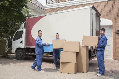 Moving truck service helping with local relocation in Elephant and Castle