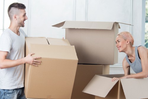 Local truck hire service for Elephant and Castle removals