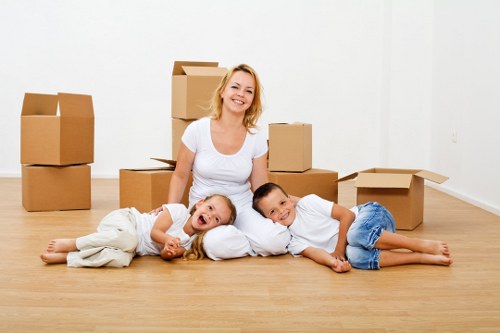 Unpacking support for residents relocating in Elephant And Castle